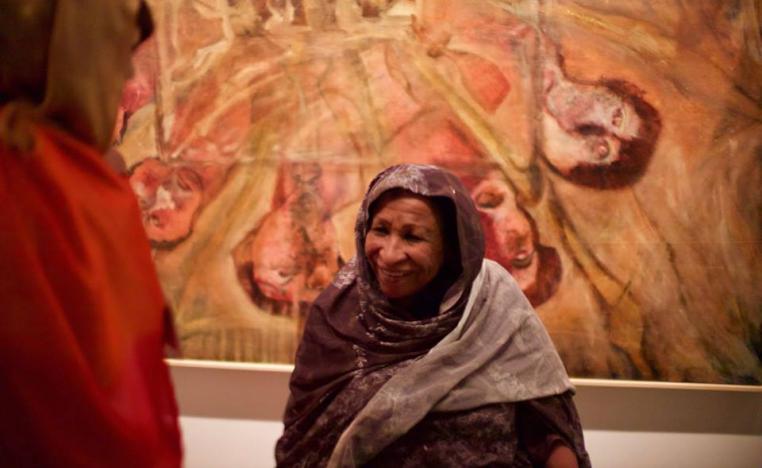 الفنانة السودانية كمالا إبراهيم إسحاق (الصورة من حساب الفنانة على فيسبوك)