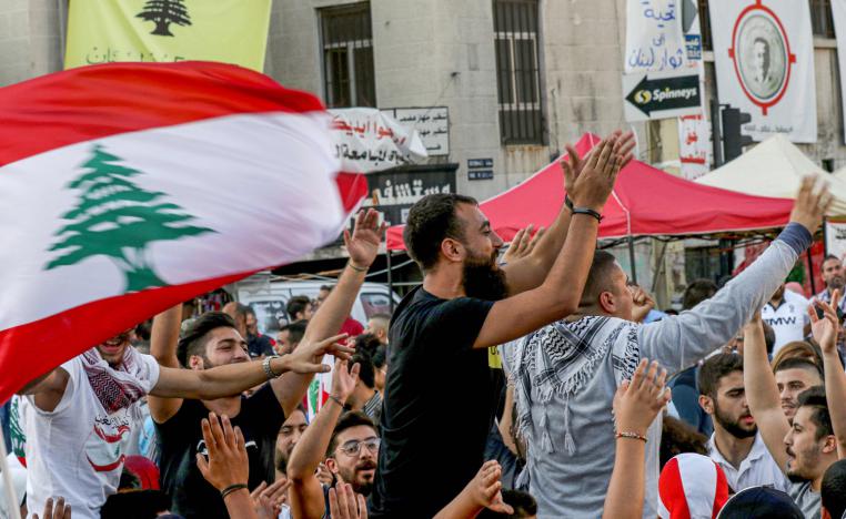 وسائل الإعلام والصحافة في لبنان أمام اختبار الشارع