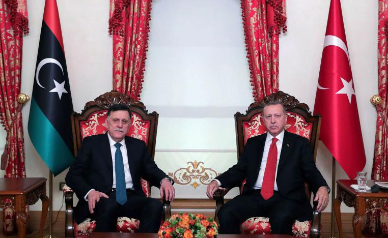 الرئيس التركي رجب طيب اردوغان يستقبل رئيس حكومة الوفاق الليبية فايز السراج