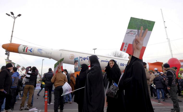 صواريخ إيرانية للاستعراض قبل كشف زيفها