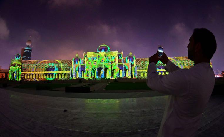 مهرجان اضواء الشارقة
