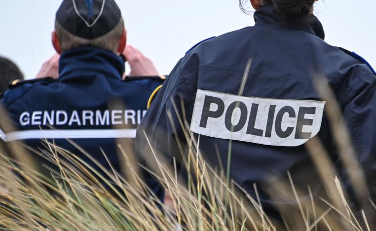 الشرطة تصيب المهاجم وتنقله الى المستشفى