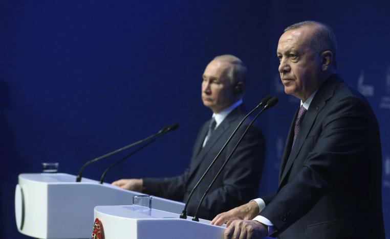 الرئيس التركي رجب طيب اردوغان ونظيره الروسي فلاديمير بوتين