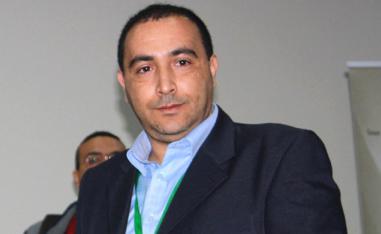مدينة تتداعى