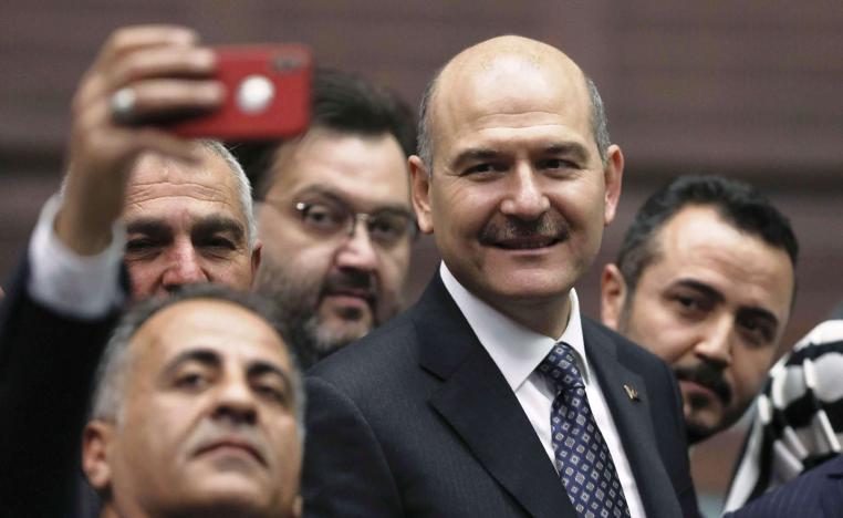 صويلو يكتسب زخما كبيرا من شعبية أردوغان المتلاشية بين الأتراك