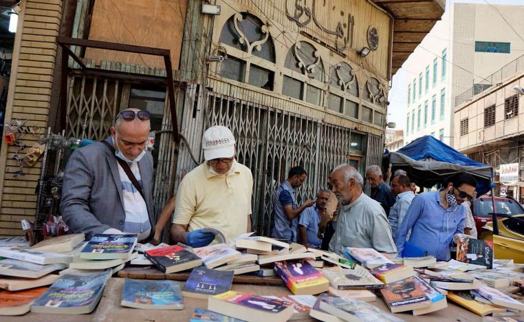 شارع المتنبي - شارع الثقافة والكتب في بغداد