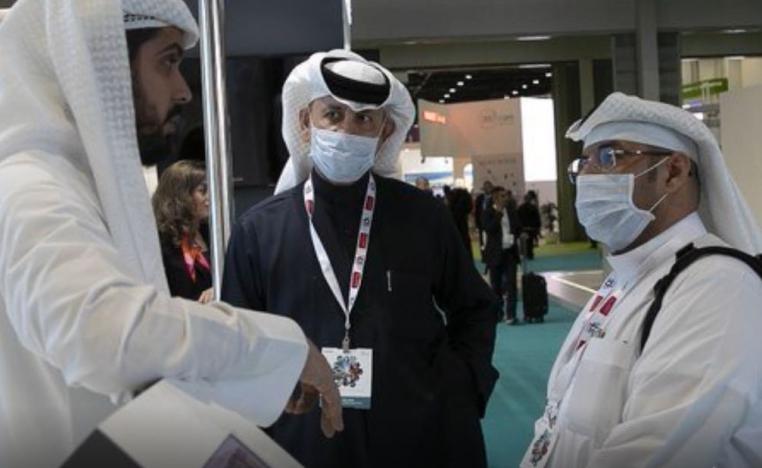 الإمارات توقف تضافر وباءي الشائعات وكورونا