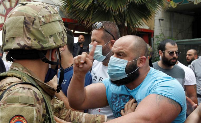 غضب في لبنان بسبب إهانة خط الدفاع الاول لحمايتهم من الوباء
