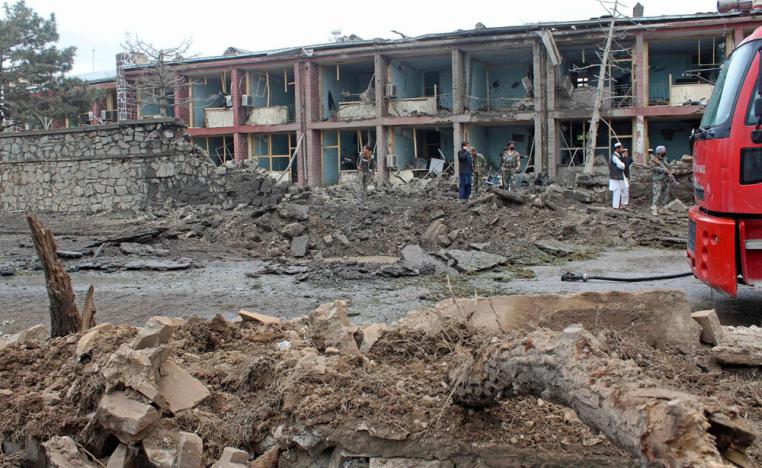 مخلفات هجوم طالبان على قاعدة عسكرية أفغانية 