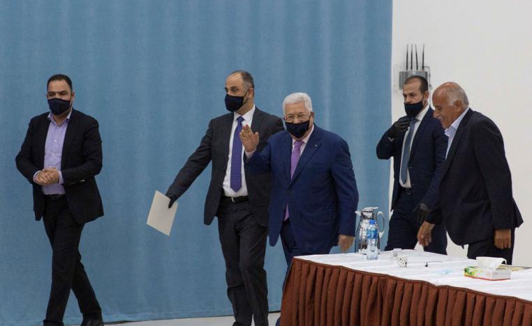 القيادة الفلسطينية تواجه تحديات صعبة