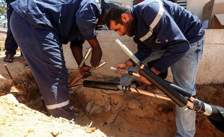 سرقة كوابل الاعمدة ضاعف من ازمة انقطاع الكهرباء على مناطق في طرابلس