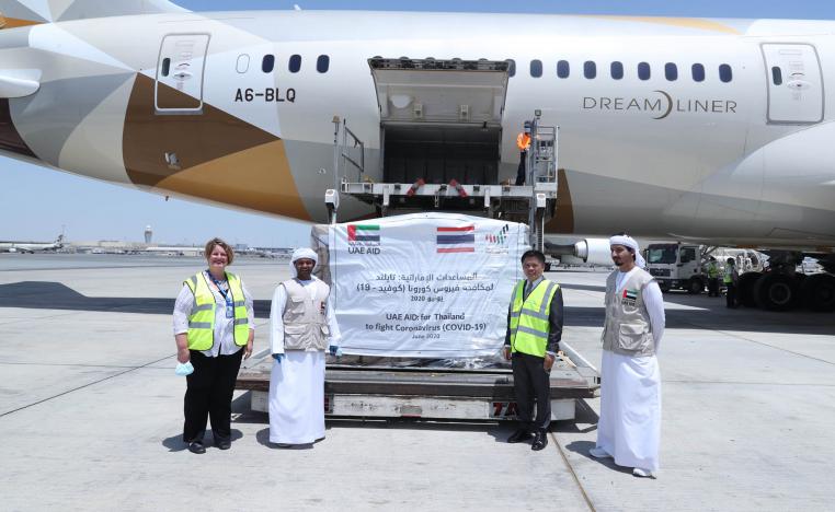 طائرة المساعدات الإماراتية الطبية إلى تايلاند