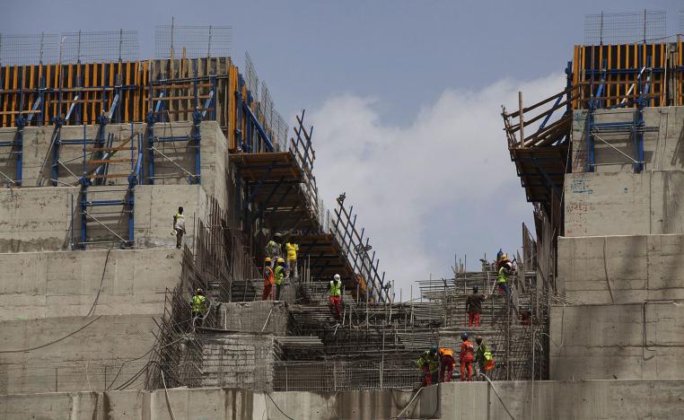 استكمال السد عالق بسبب الخلافات الحادة