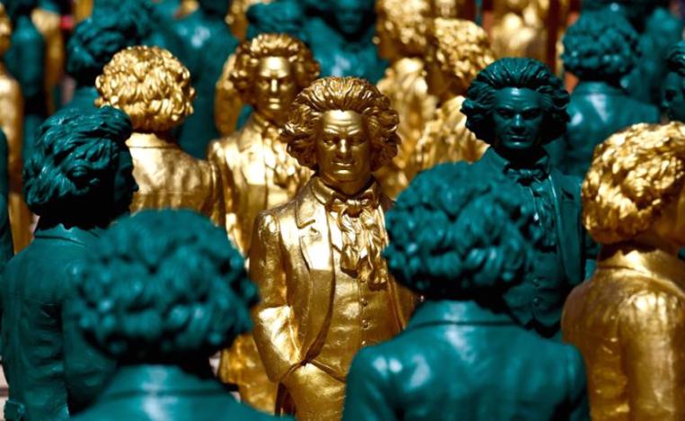 لغز المرأة صاحبة الرسالة