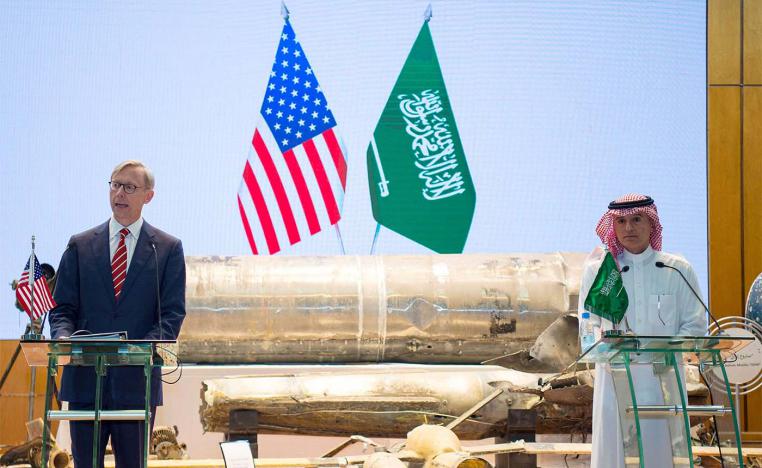 Saudi Minister of State for Foreign Affairs Adel al-Jubeir (R) and US Special Representative for Iran Brian Hook attend a joint press conference in Riyadh
