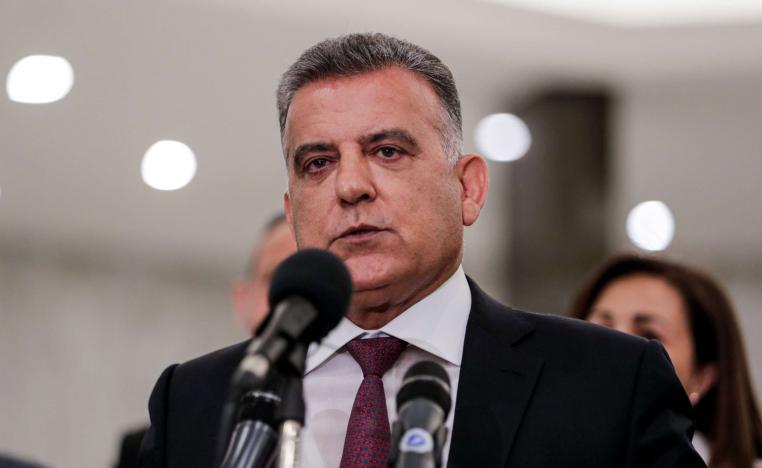 عباس ابراهيم يعود للبنان بوعود كويتية فقط