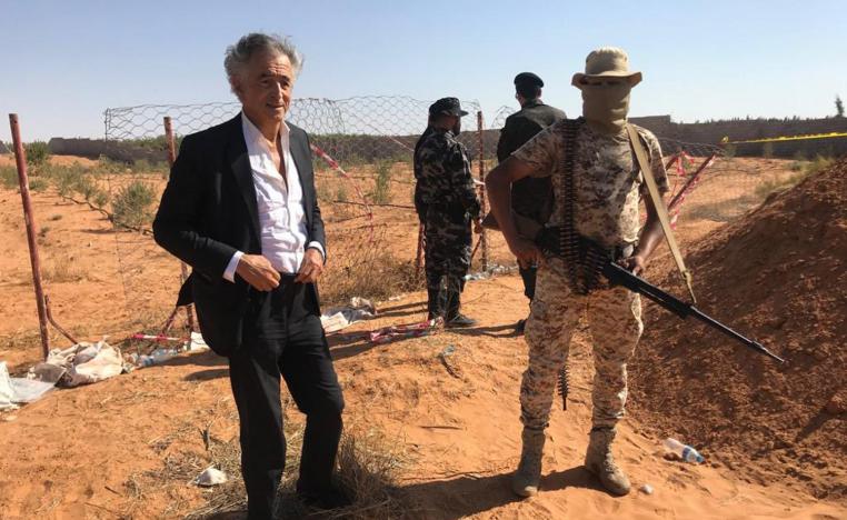 ليفي يكذب رواية حكومة الوفاق وينشر صوره مع ميليشياتها على تويتر