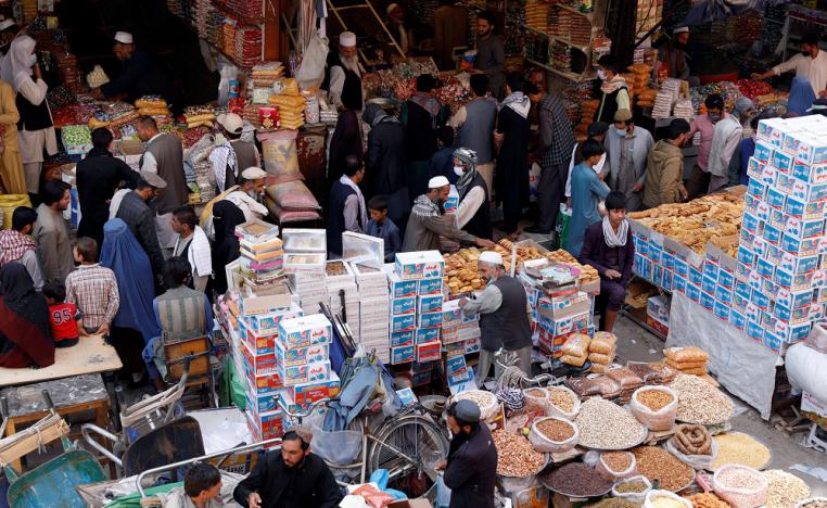 الأفغان يتوقون إلى حياة طبيعية بعد عقود من الحرب