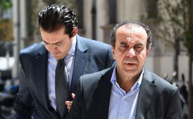 بلحسن الطرابلسي محكوم عليه غيابيا في تونس بالسجن 33 عاما في عدة قضايا 
