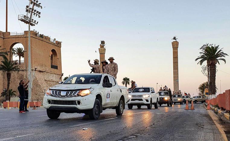 ميليشيات "كتيبة طرابلس" تستعرض وسط العاصمة