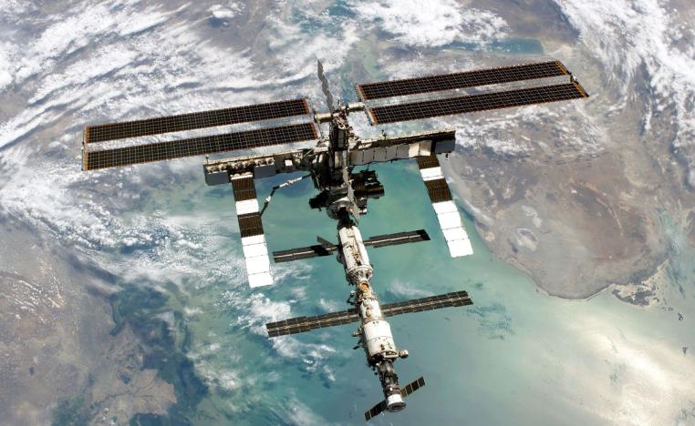 قمر اصطناعي أميركي