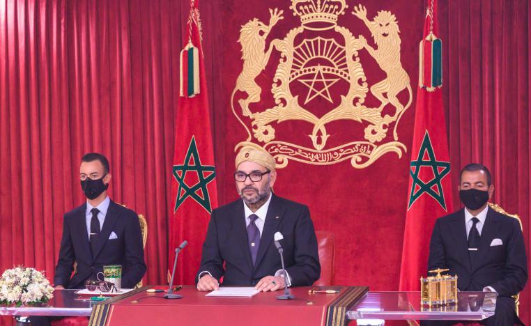 العاهل المغربي يوجه كلمته بحضور ولي العهد الأمير مولاي الحسن والأمير مولاي رشيد