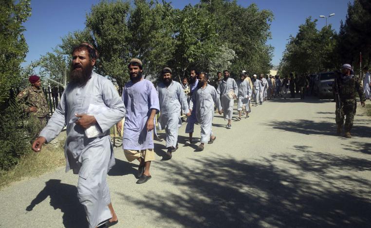 'قتلة متمرسون'.. آخر عناصر طالبان المُفرج عنهم
