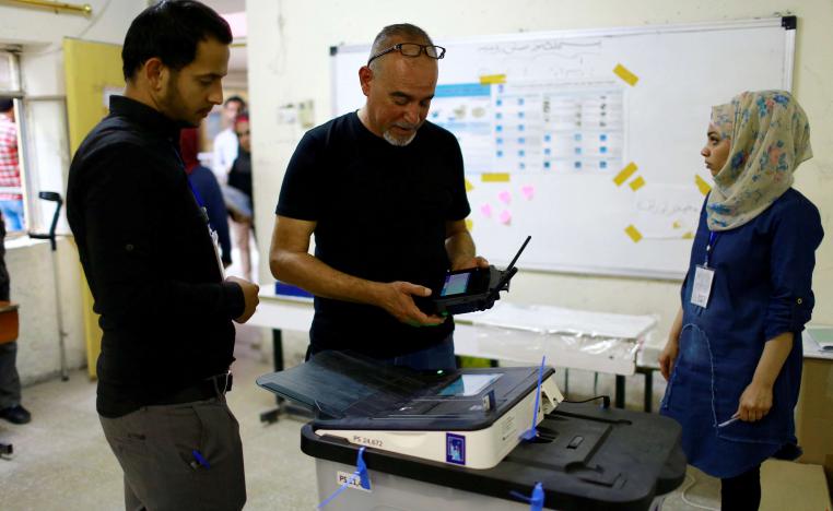 العراقيون يأملون تغير المشهد السياسي بقانون جديد