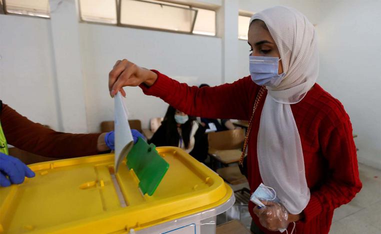 Politicians appealed to Jordanians to turn out and vote amid widespread apathy and calls for a boycott