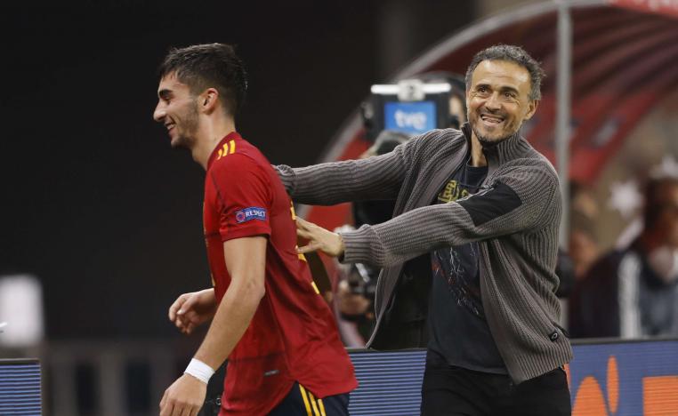 منتخب 'لا روخا' يصطدم بغريمه الايطالي وعين كل منهما على استعادة امجاد الماضي