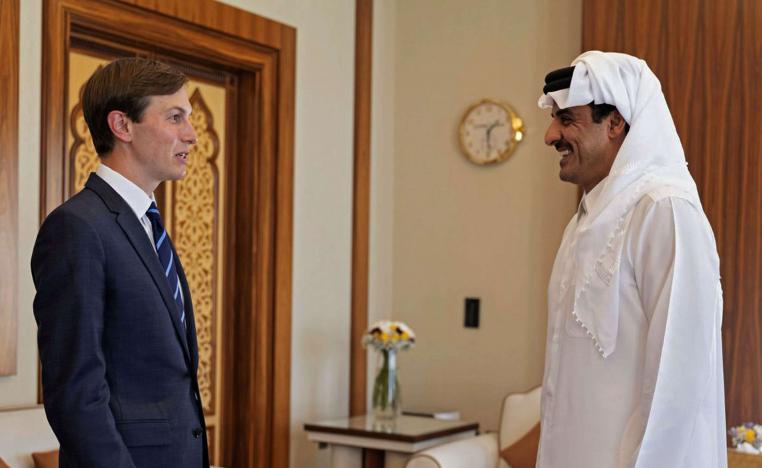 أمير قطر الشيخ تميم بن حمد آل ثاني يستقبل الأمين العام لمجلس التعاون الخليجي نايف الحجرف