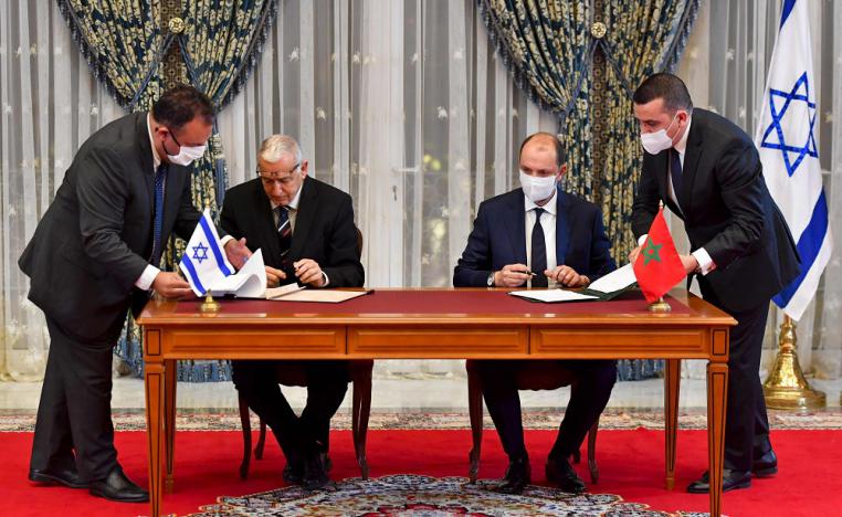 الحكومة المغربية وقعت عدة اتفاقيات تعاون مع إسرائيل بمناسبة أول زيارة لوفد إسرائيلي للمغرب