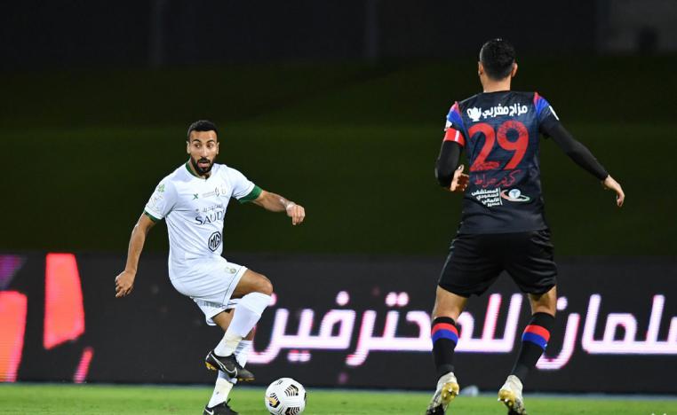 فوز ثمين للأهلي