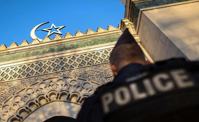 الضغط الأمني يتزايد على الهيئات الإسلامية