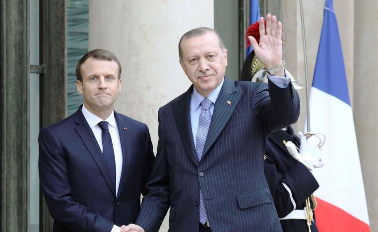 اردوغان سيصطدم بقائمة خلافات طويلة في محاولته تحسين العلاقة مع باريس
