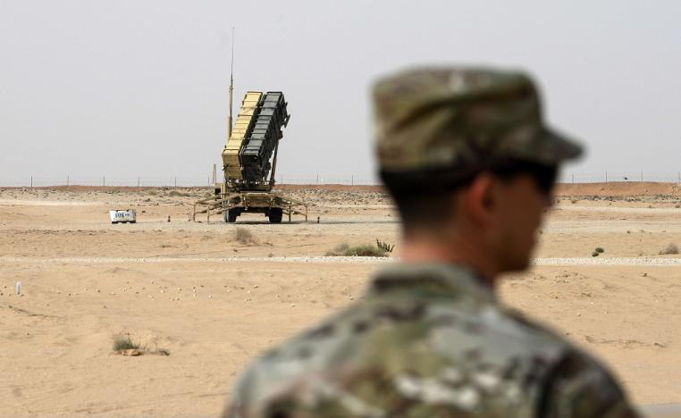 الشراكة الاستراتيجية تلزم واشنطن بمواجهة ارهاب الحوثيين والتهديدات الإيرانية