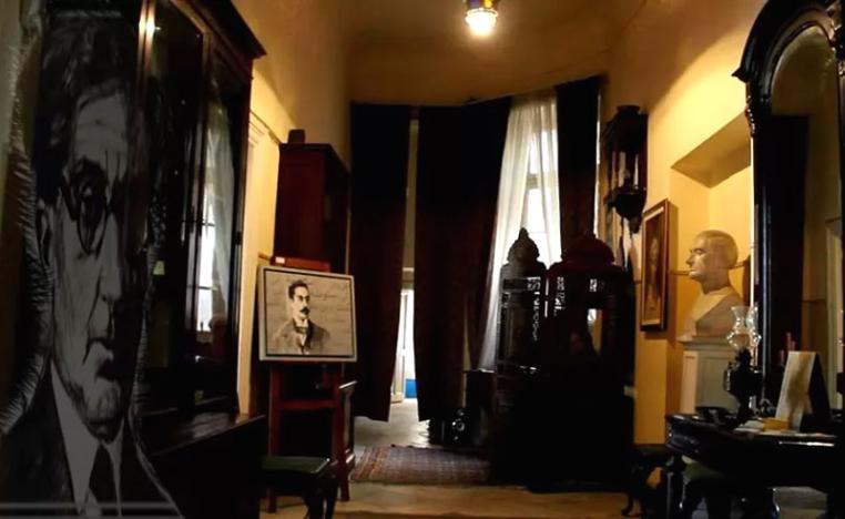 قصيدة رامزة إلى مزج الحضارة القديمة 