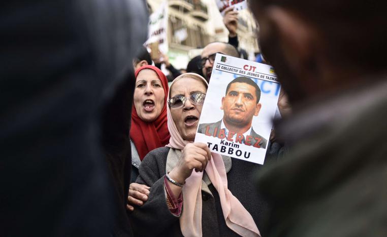 أول مظاهرة لعناصر من الدفاع المدني قد تفجر احتجاجات أخرى لموظفي الدولة في الجزائر