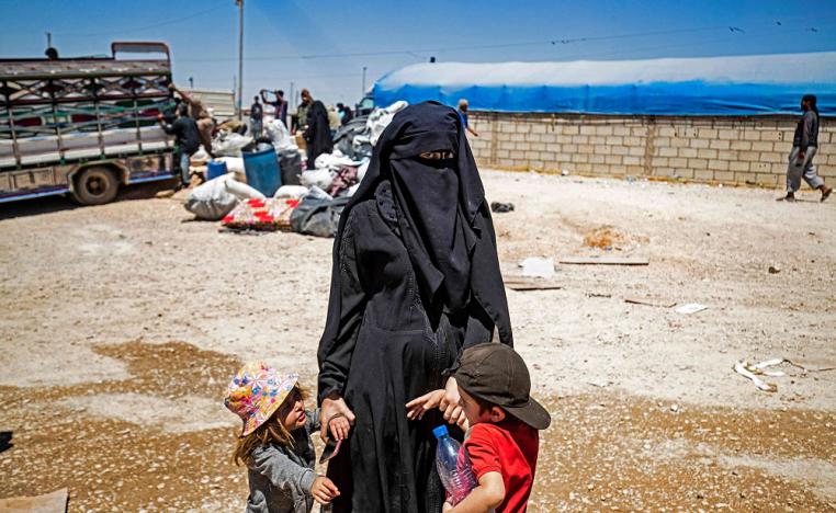 عملية التسليم جاءت بطلب من الحكومة الهولندية