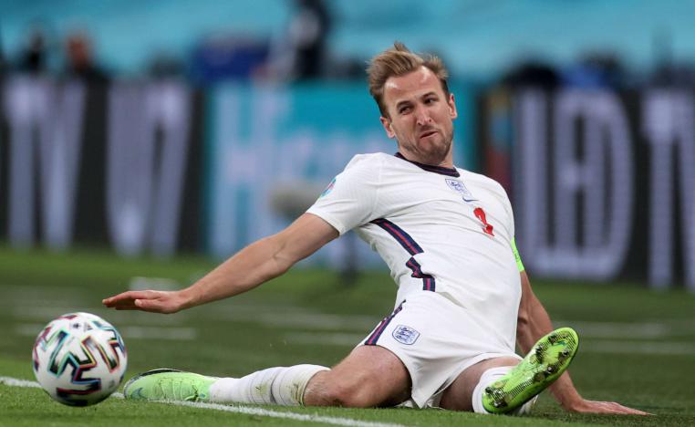 هجوم منتخب 'الاسود الثلاثة' للاستفادة من عامل الأرض