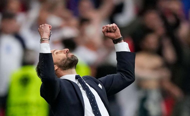 مدرب 'الاسود الثلاثة' يتوق لاحراز اللقب القاري الثاني 