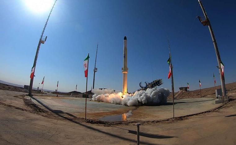 عملية إطلاق قمر اصطناعي ايراني