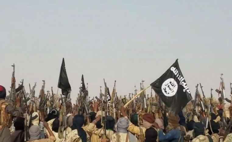 داعش افريقيا يتخلص من زعيم جماعة بوكو حرام وعشرات من قادتها بينما يعمل على استقطاب مقاتليها وعددهم بالآلاف