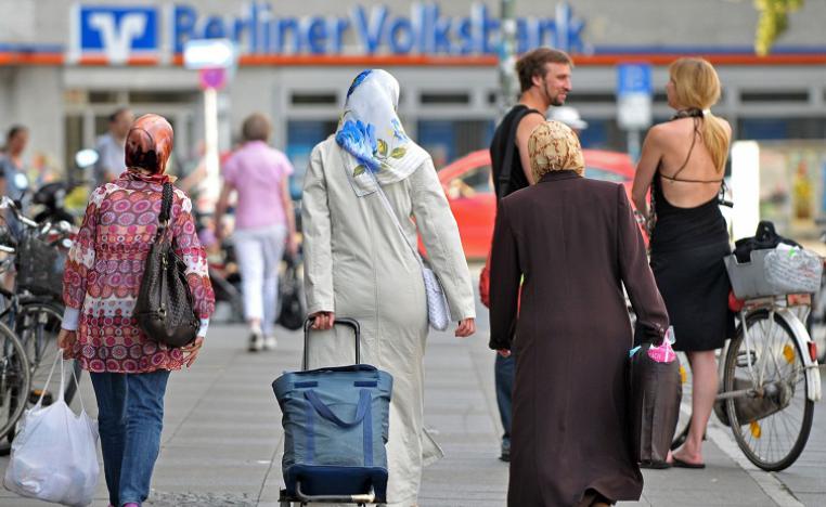 صورة لنساء متحجبات في ألمانيا 