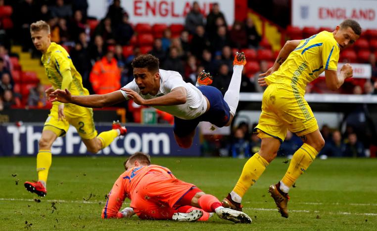 منتخب 'الاسود الثلاثة' 'في المربع الذهبي باستعراض هجومي وشباك نظيفة