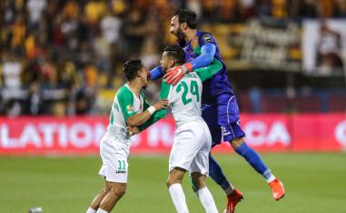 فريق 'النسر الاخضر' يفتتح التسجيل بعد خمس دقائق فقط
