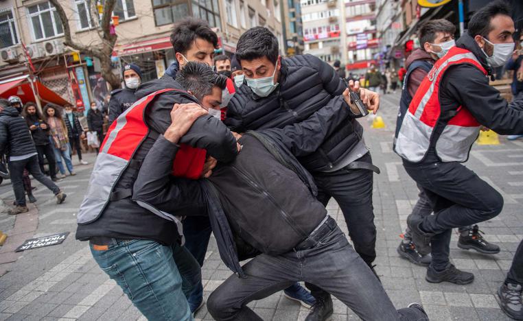 احد فصول قمع التظاهر في تركيا