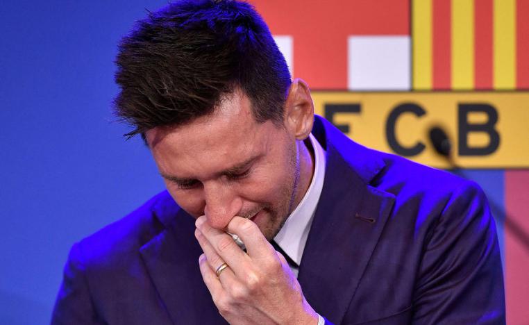  ميسي لا يصدق رحيله عن برشلونة