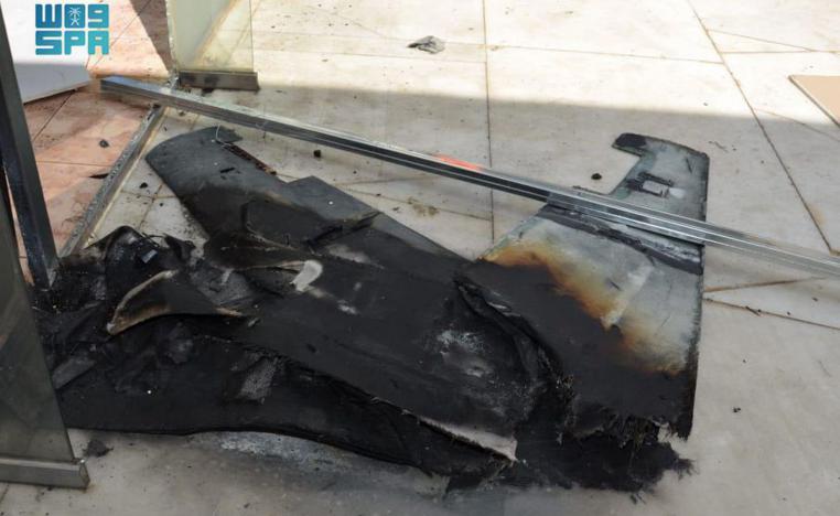 تحالف دعم الشرعية:  الاعتداء على مطار أبها بطريقة متعمدة جريمة حرب