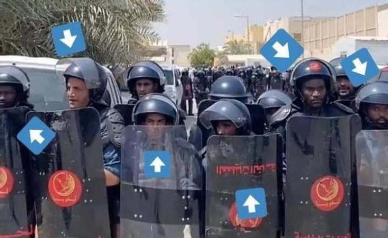 من الصور التي انتشرت على تويتر لقوات قطرية متعددة الجنسيات تدخلت بالقوة لفض احتجاجات